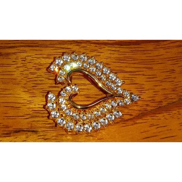 Shiny Rhinestone Heart Shaped Brooch - Picture 2 of 5
